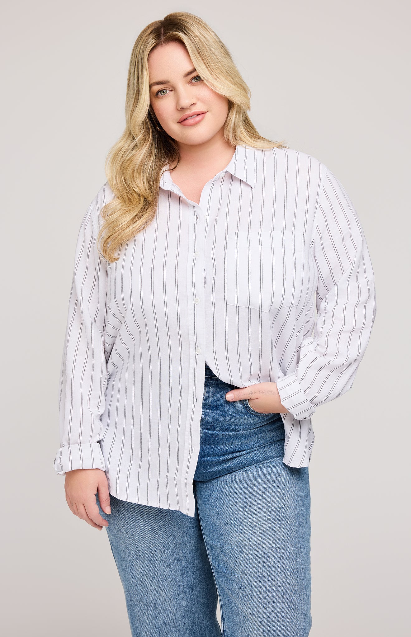 Dominique Buttondown