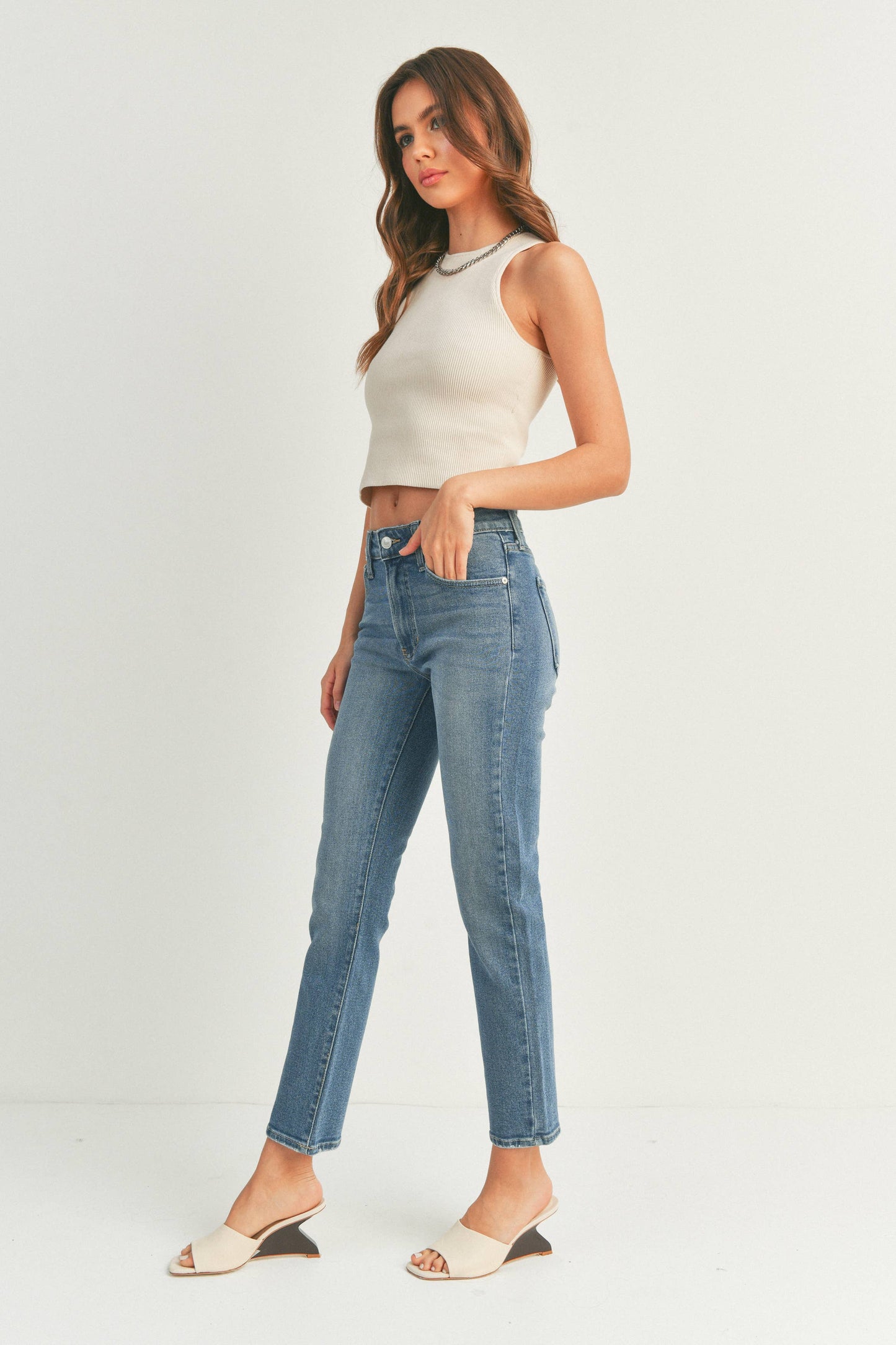 Skinny Straight Jean