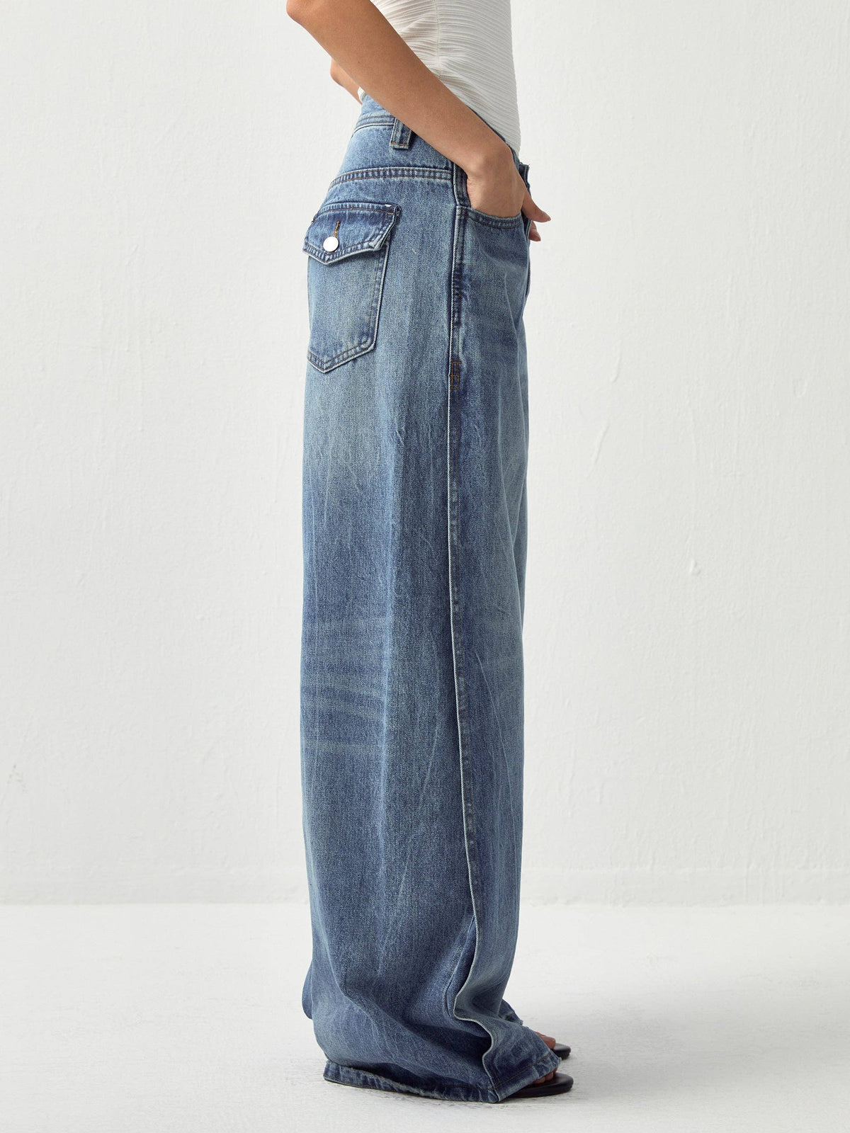 CUBIC Vintage Deconstructed Wide-Leg Jeans