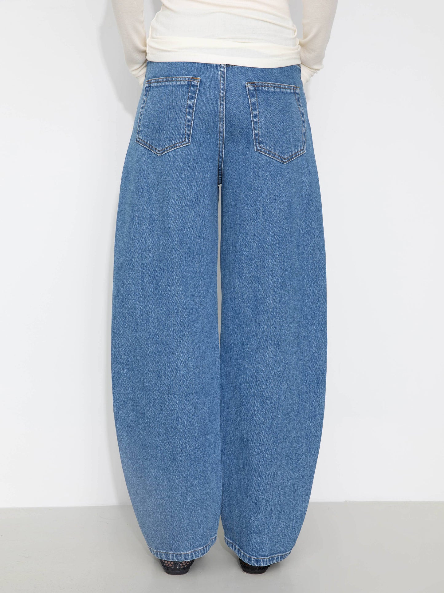 Panelled Loose-Fit Wide-Leg Tapered Jeans