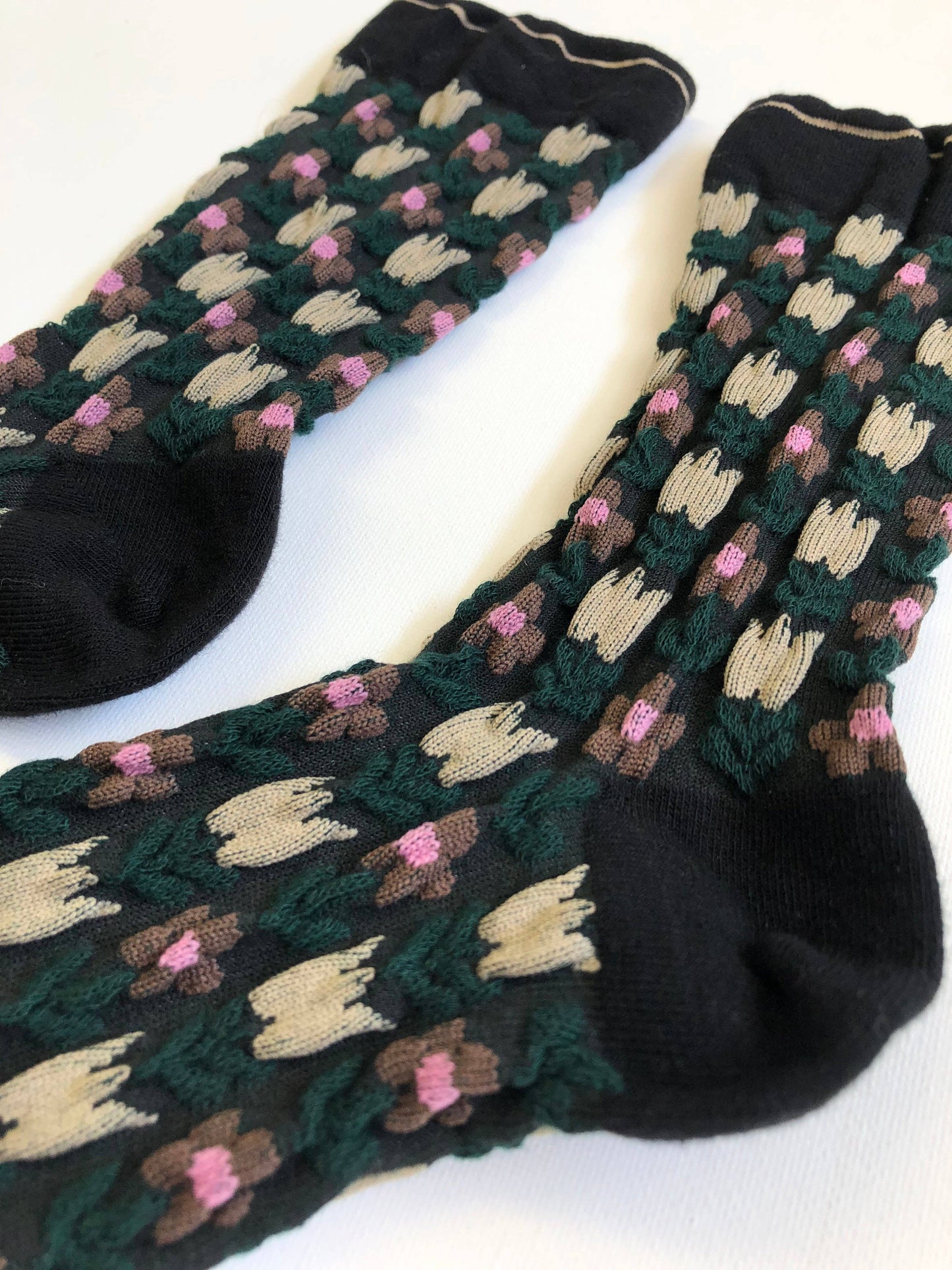 Tulip Garden Socks