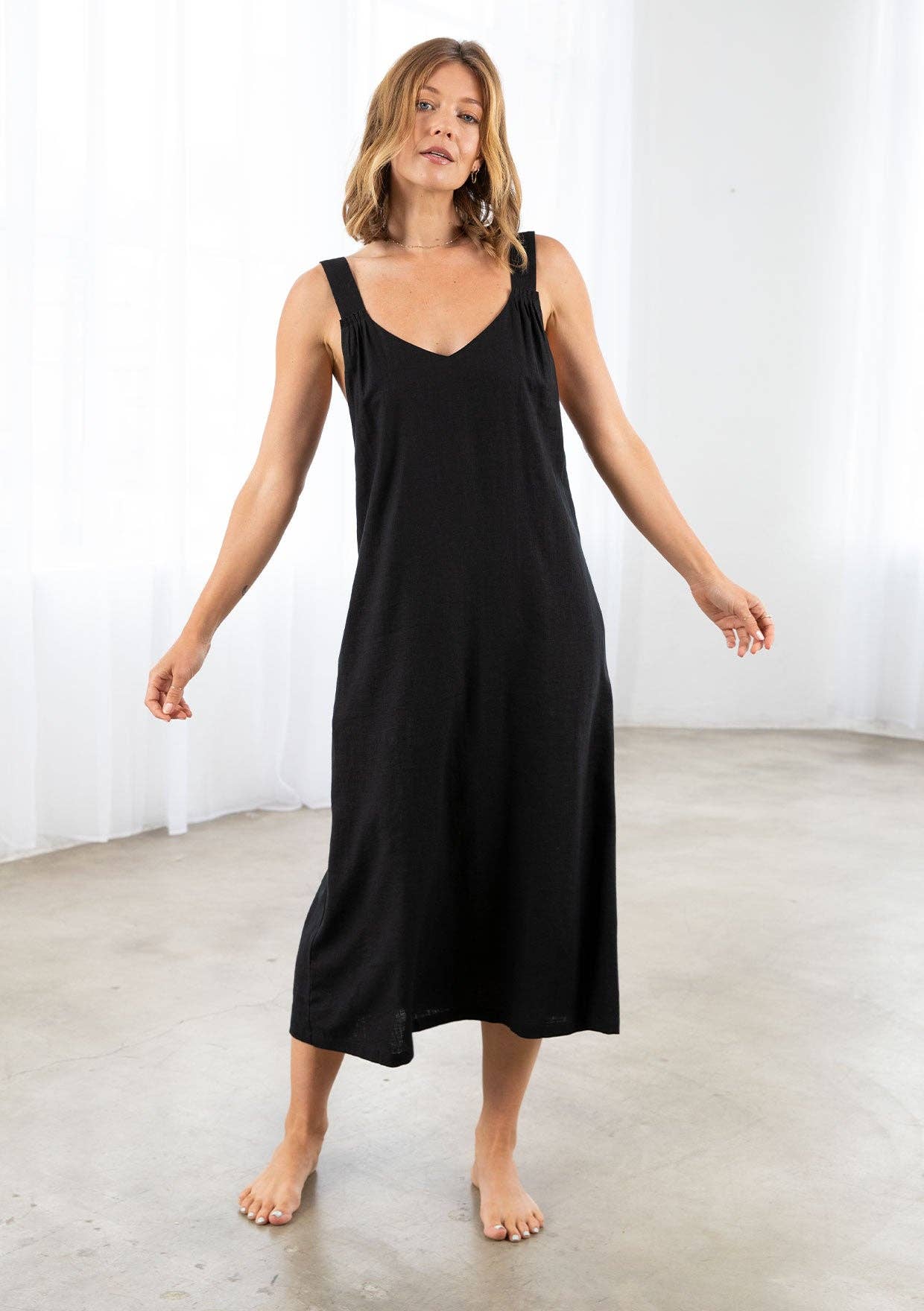 Jane Linen Blend Sleeveless Open Back Midi Dress