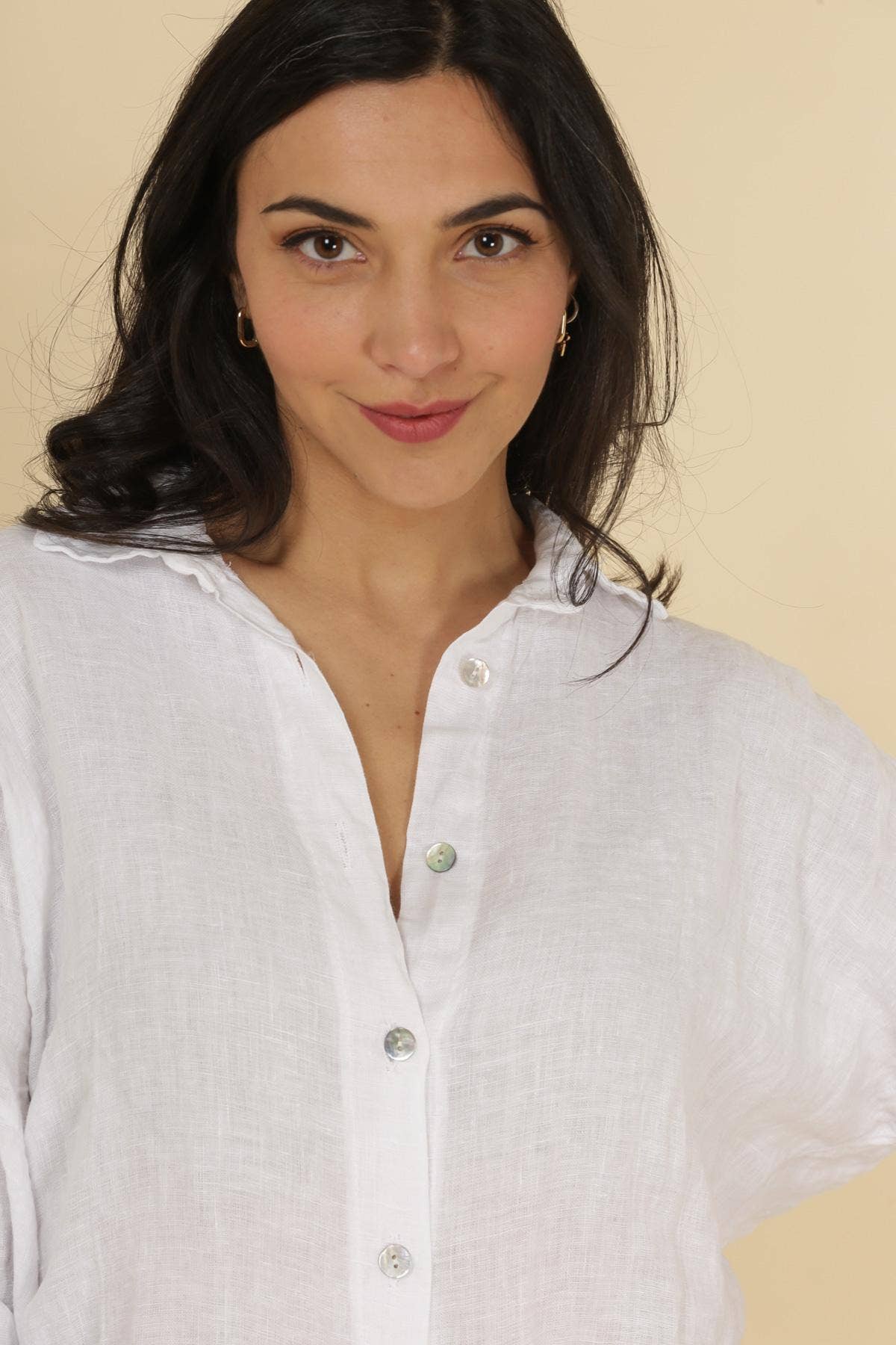 Erica Linen Buttondown