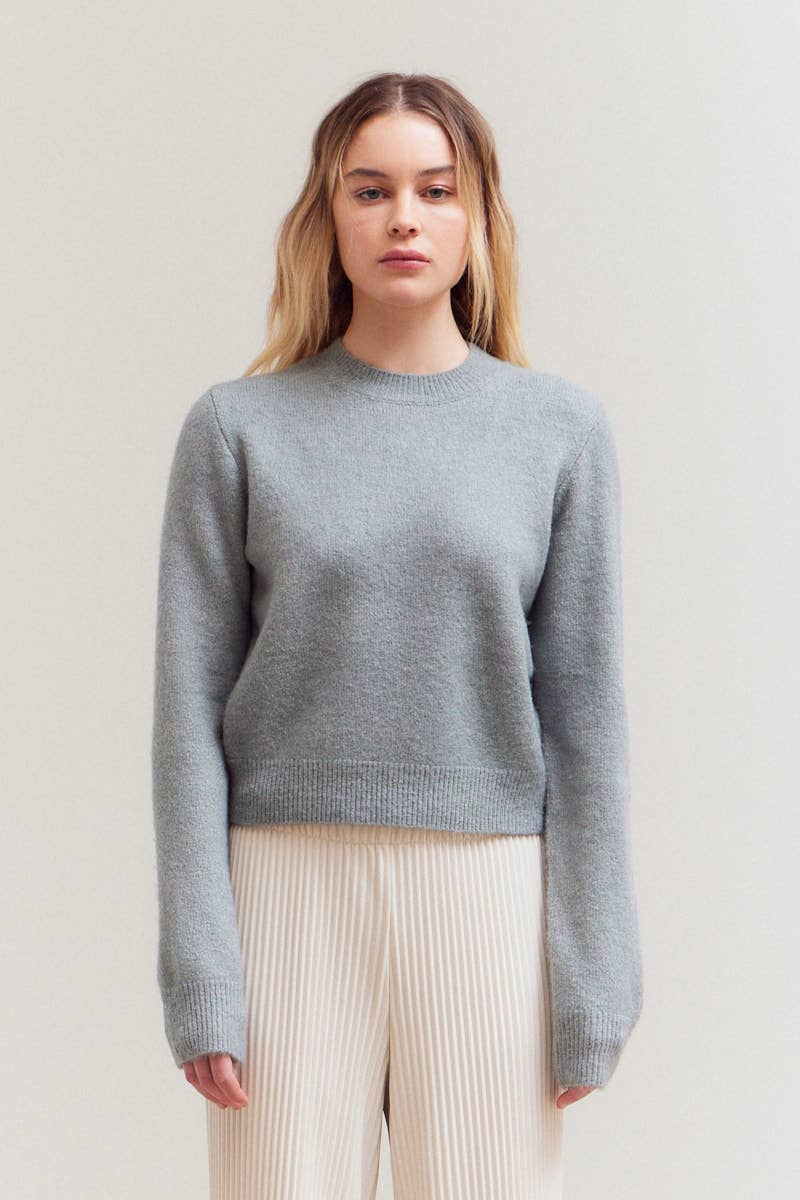 Dakota Basic Crew Neck Sweater