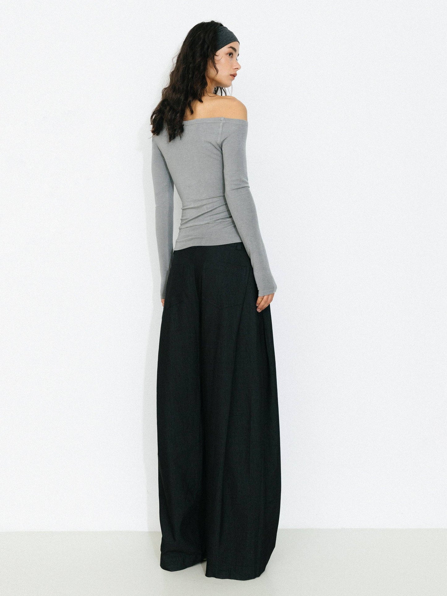 Wide-Leg Tapered Tailored Trousers