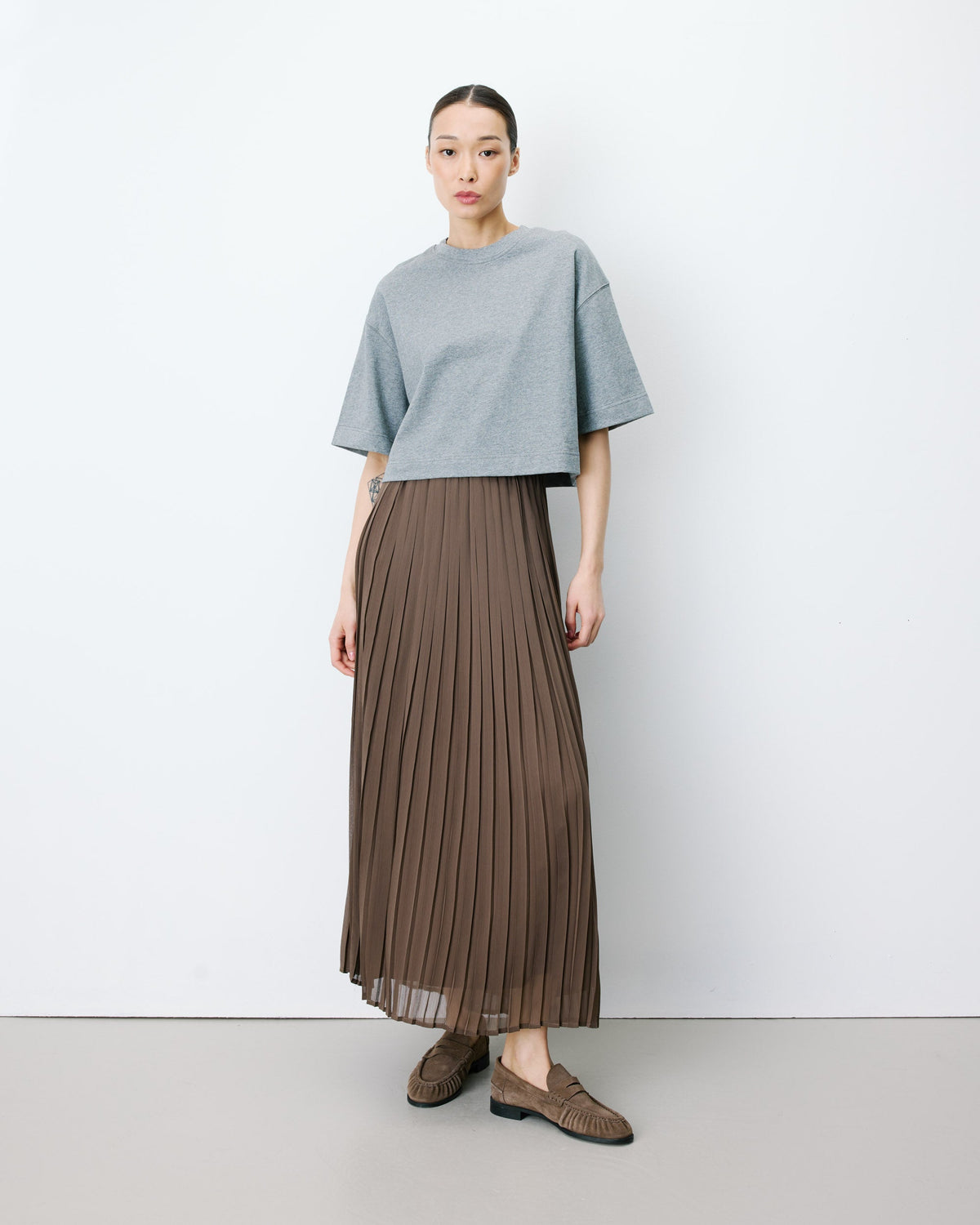 Arvel Boxy Cropped Cotton Tee Shirt