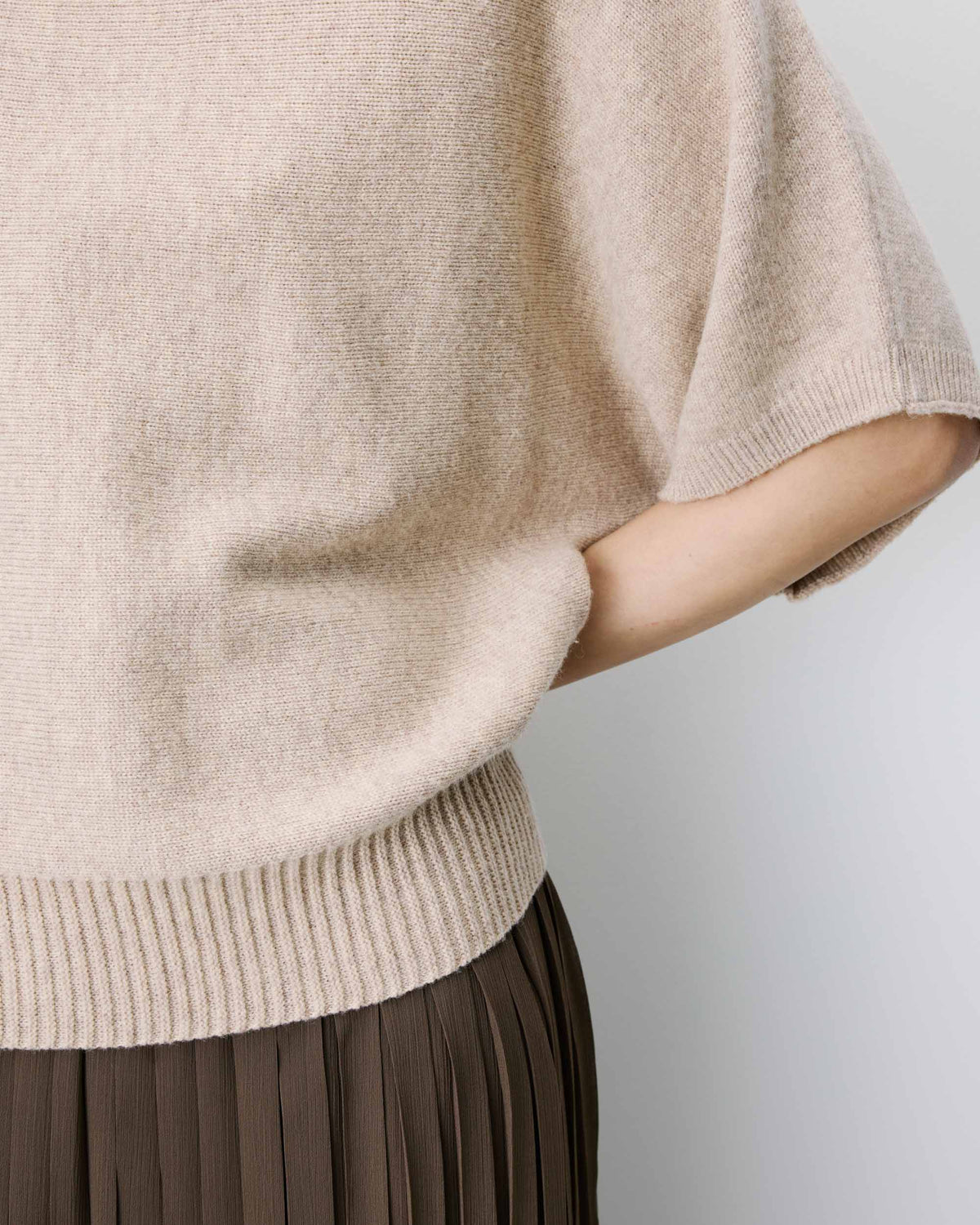 Almus Oversized Knit Sweater