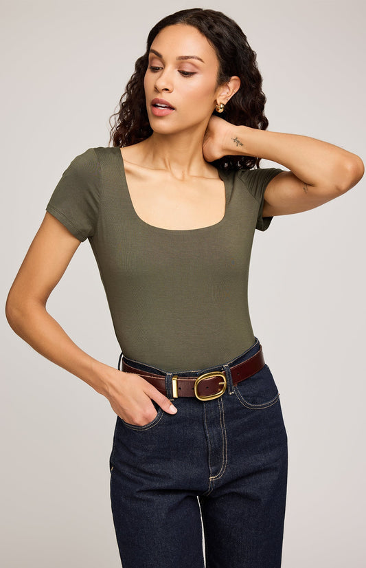 Fiora Tee
