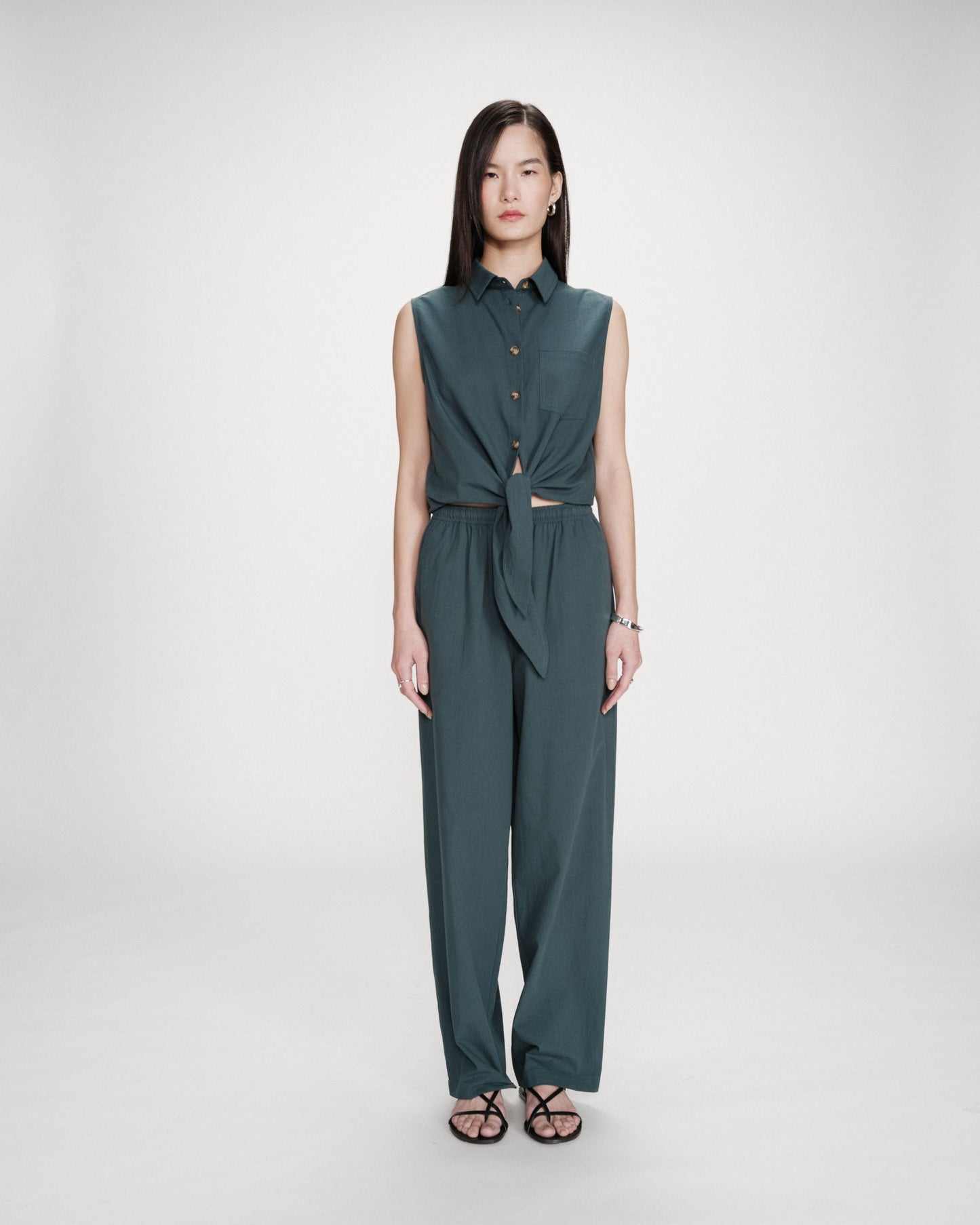 Vero Tie Front Top
