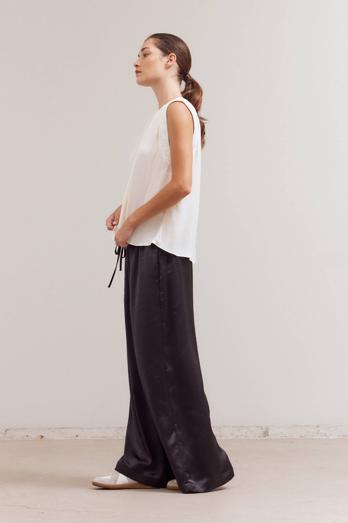Sierra Pleated Sleeveless Top