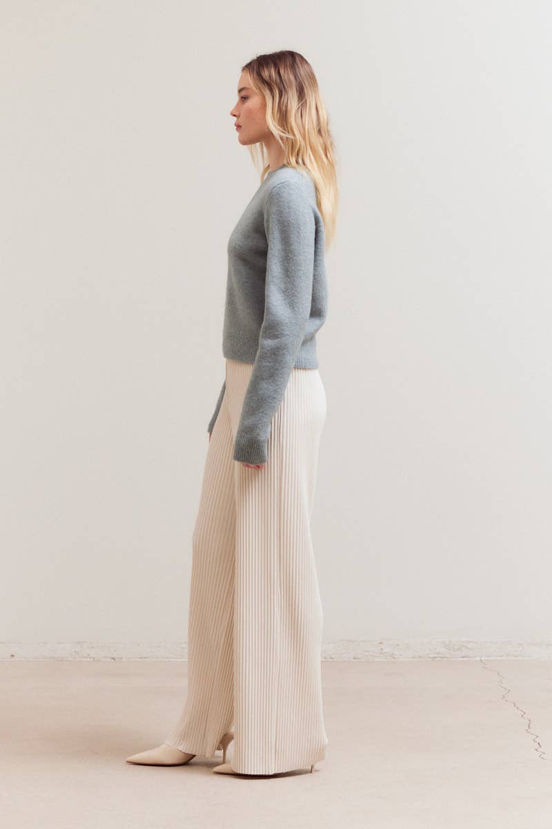 Dakota Basic Crew Neck Sweater