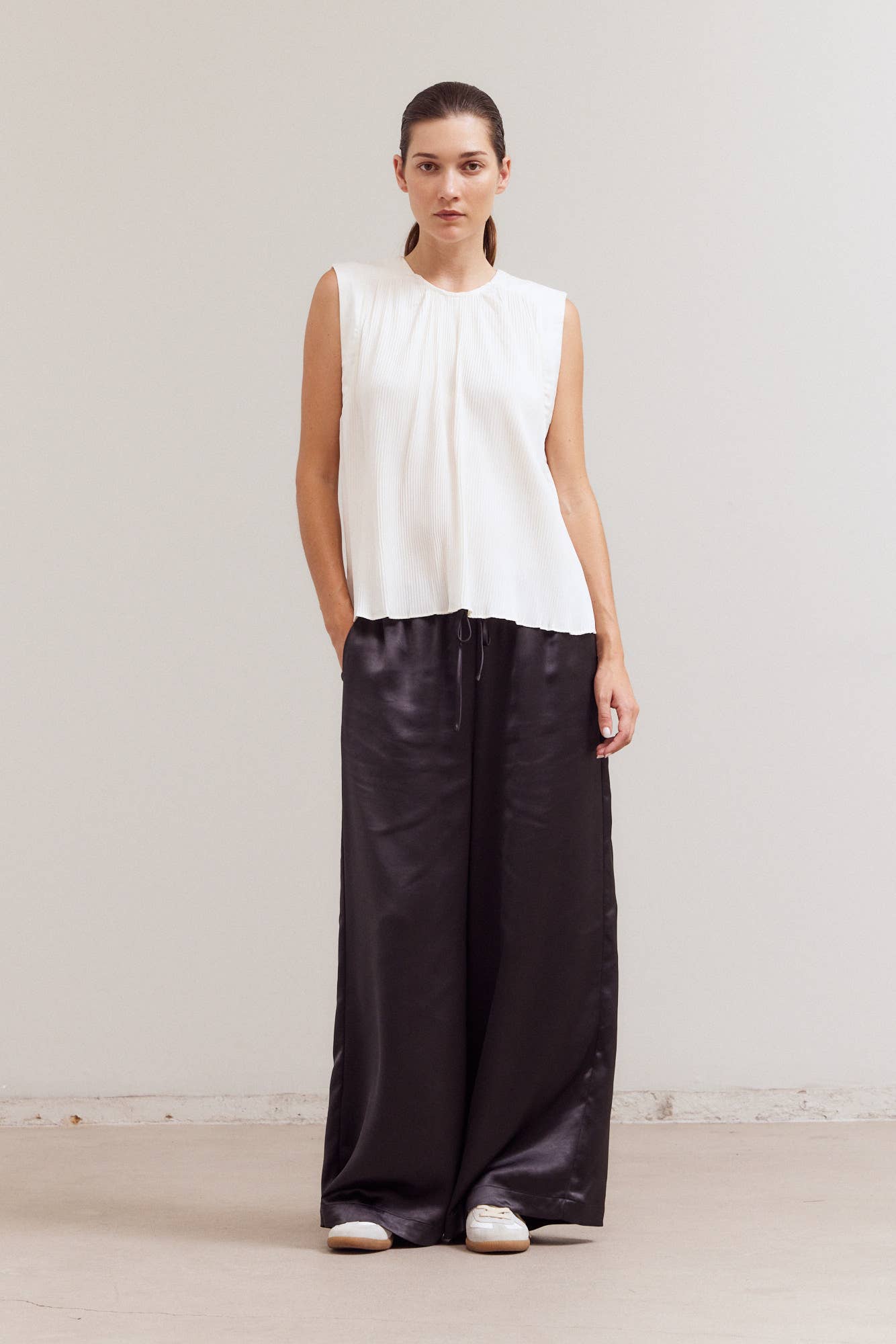 Sierra Pleated Sleeveless Top