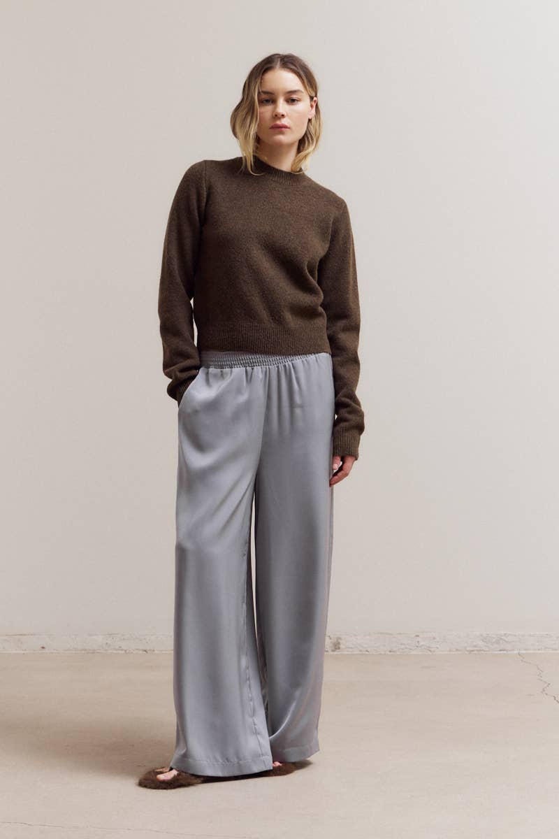 Dakota Basic Crew Neck Sweater