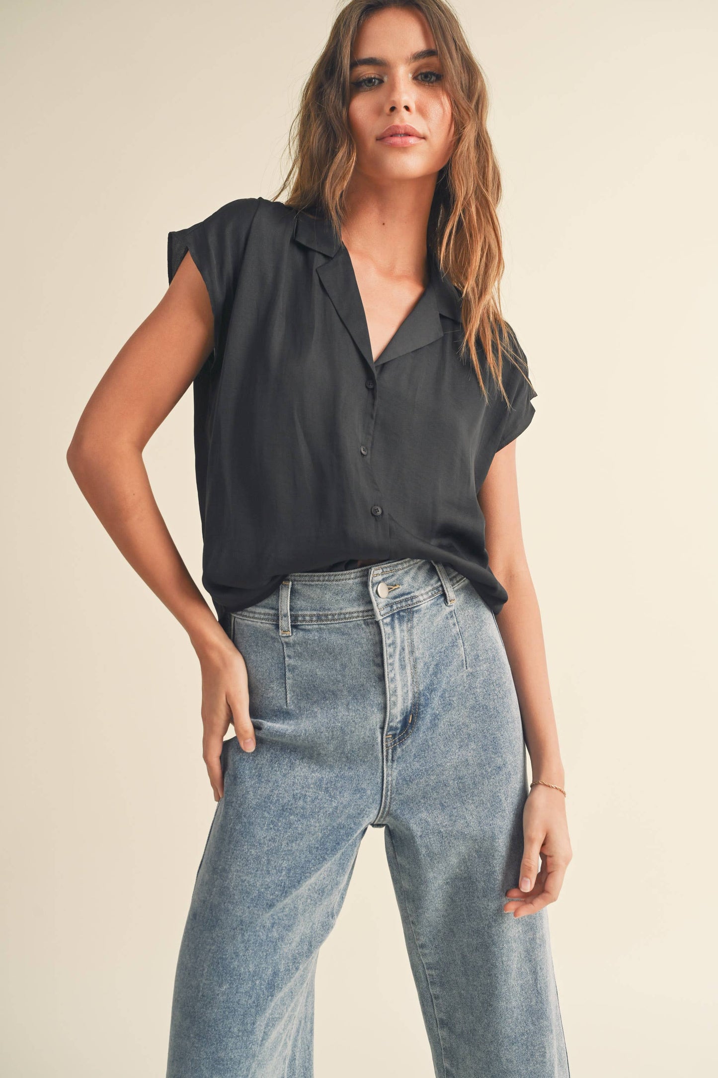 Mona Cap Sleeve Blouse