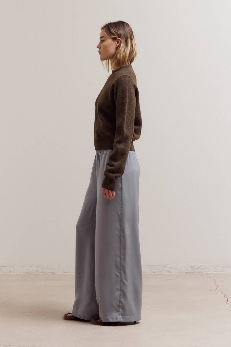 Dakota Basic Crew Neck Sweater