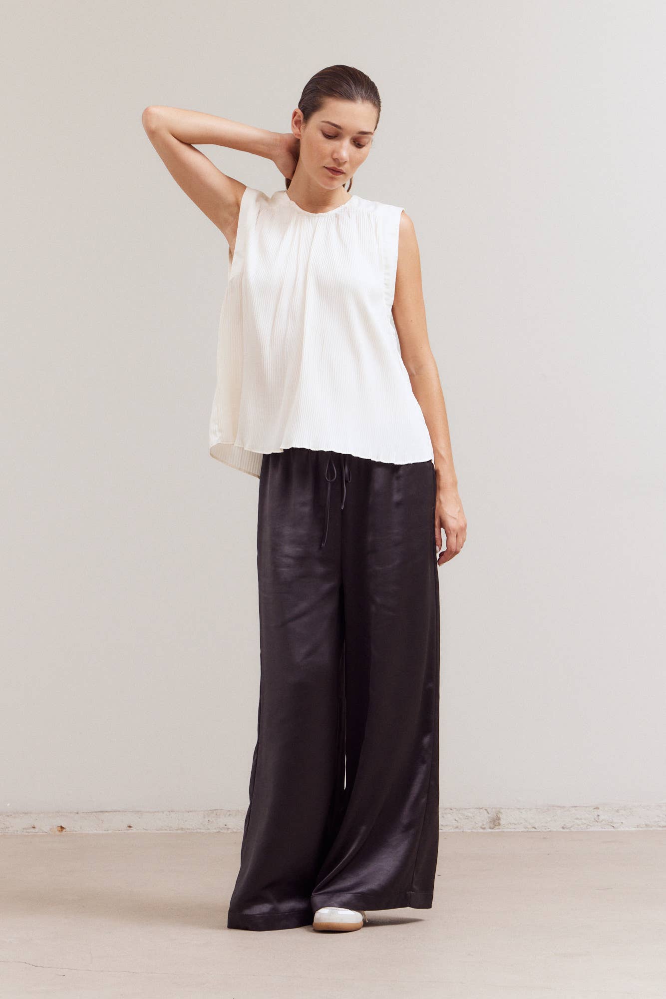 Sierra Pleated Sleeveless Top