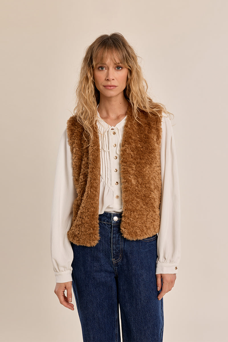 Amber Teddy Vest